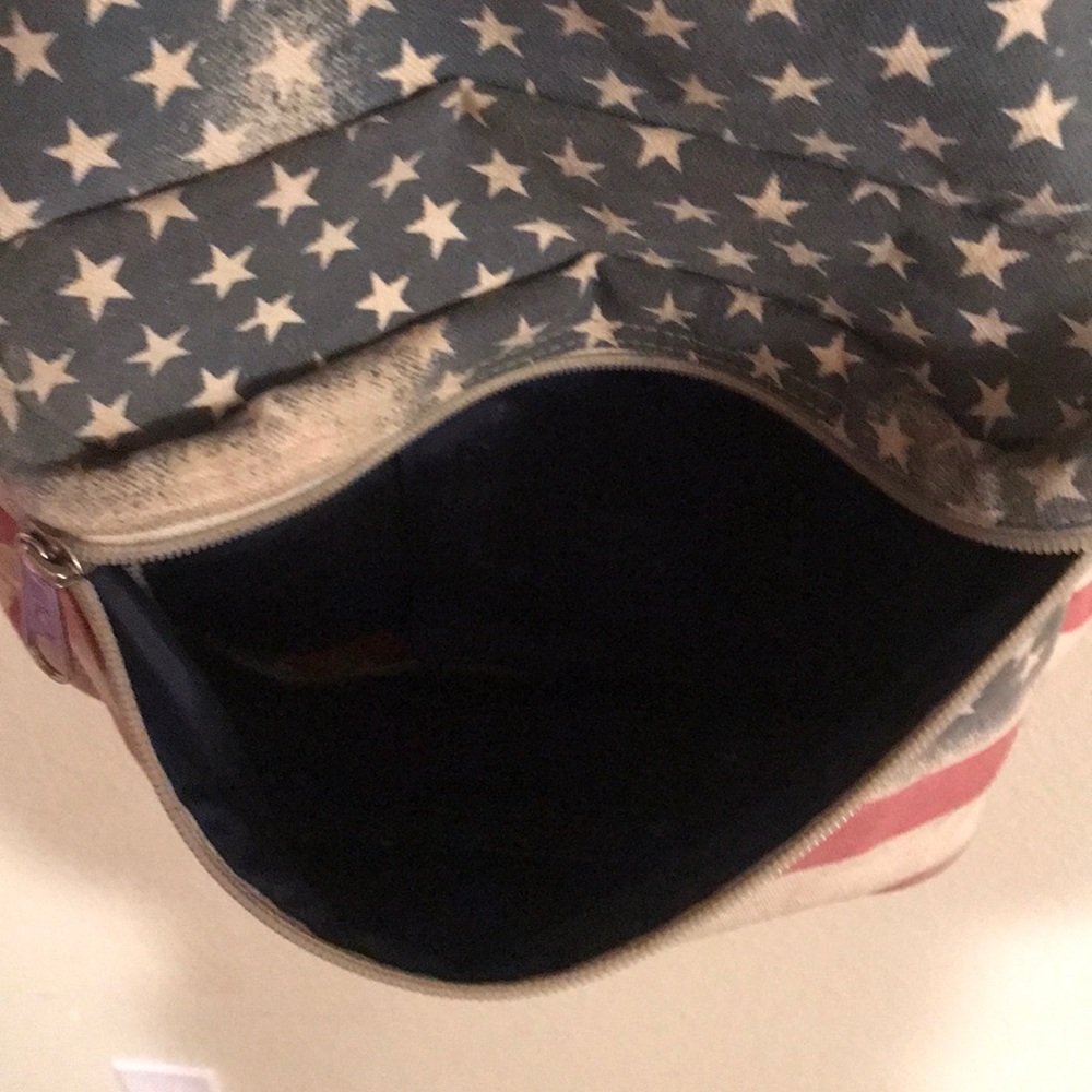 Backpack - Picture 5 of 5